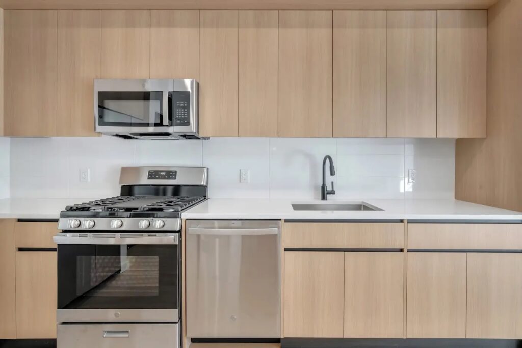 Teaneck-Kitchen-2.jpg